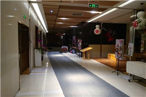 室內(nèi)大型混泥土墻拆除如何施工？