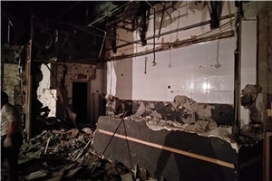 高層建筑的外墻內有保溫層，該不該拆除保溫墻。