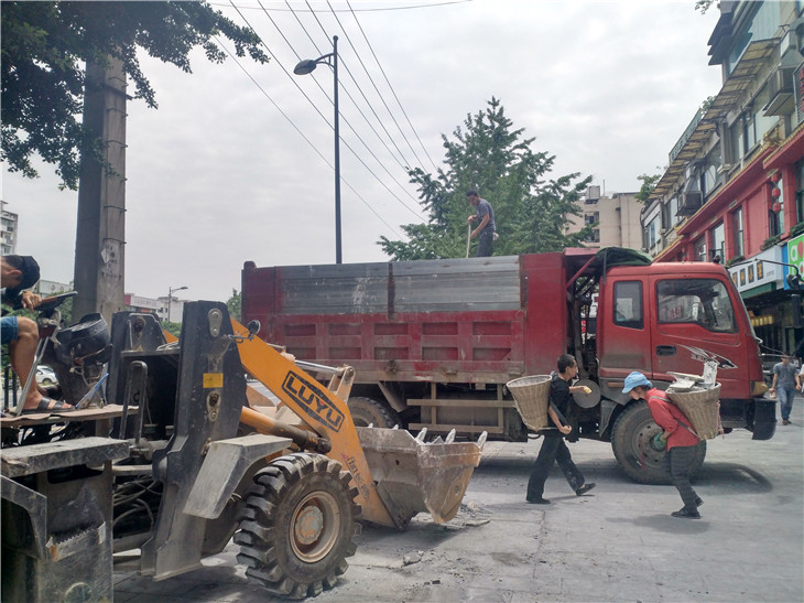 成都裝修拆除室內(nèi)拆除舊房拆除公司