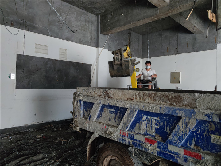 遂寧唐家鄉銀行拆除案例成都室內裝修拆除公司-成都戰狼拆除